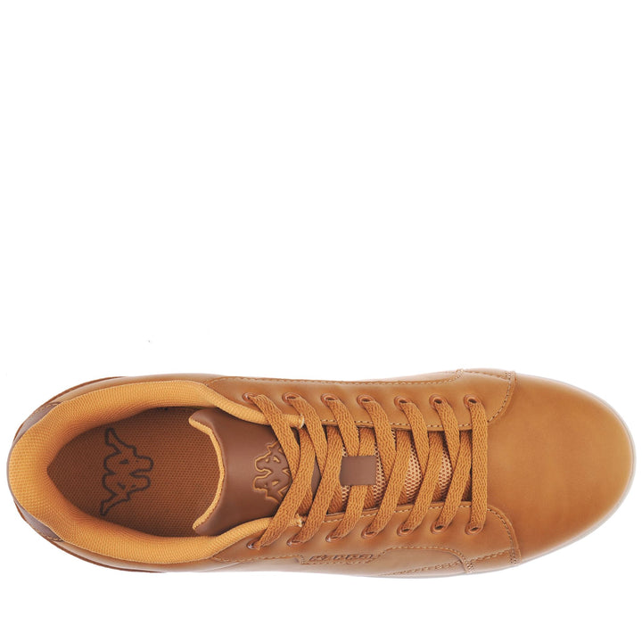 Sneakers Unisex LOGO TANGO Low Cut YELLOW TAN - BROWN BRIQUE Dressed Back (jpg Rgb)		