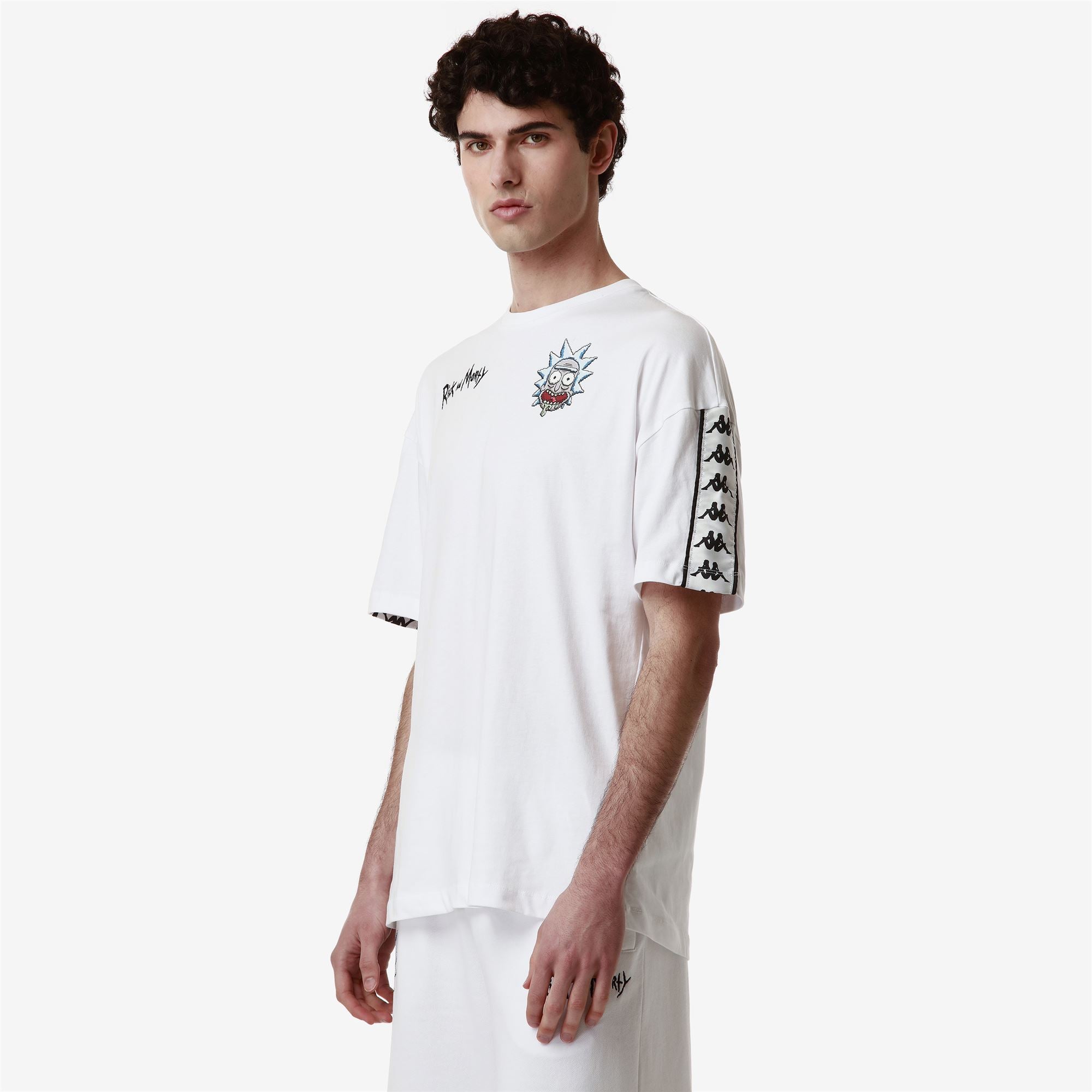 T-ShirtsTop Man 222 BANDA MAXIM WARNER BROS T-Shirt WHITE – Kappa.com