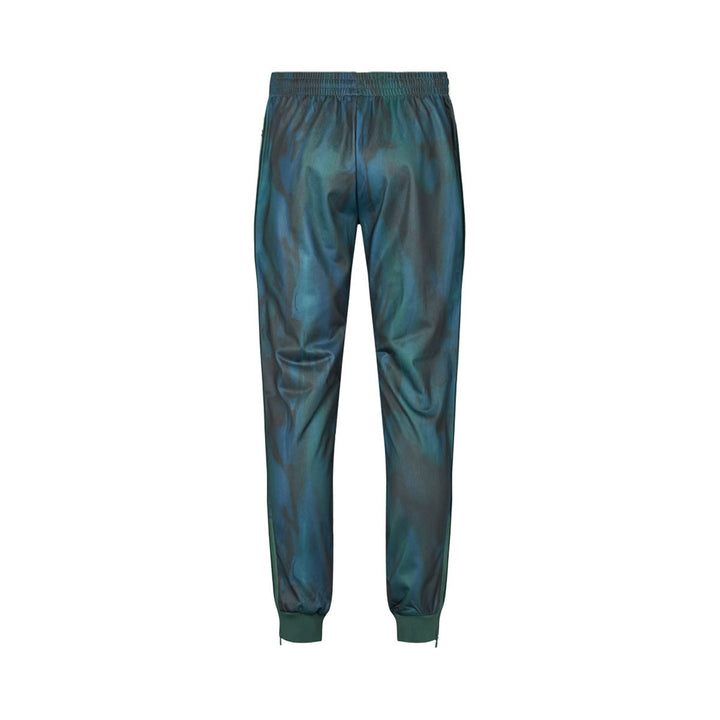 Pants Man 222 BANDA RASTORIA 2 GRAPHIK SLIM Sport Trousers GRAPHIK GREEN DK-GREEN PINE-BLACK LOCHNESS Dressed Back (jpg Rgb)		