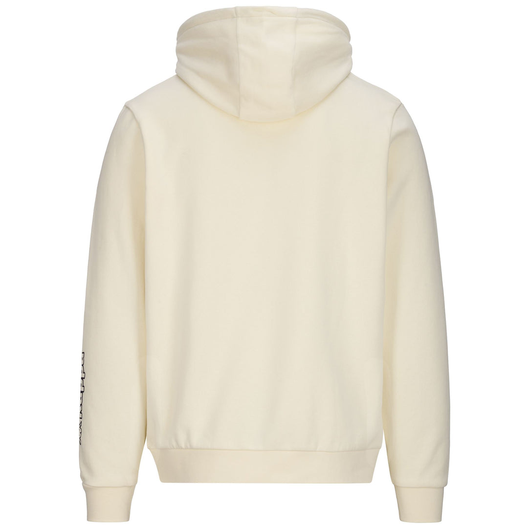 Fleece Man LOGO FETRO Jumper WHITE WHISPER Dressed Side (jpg Rgb)		