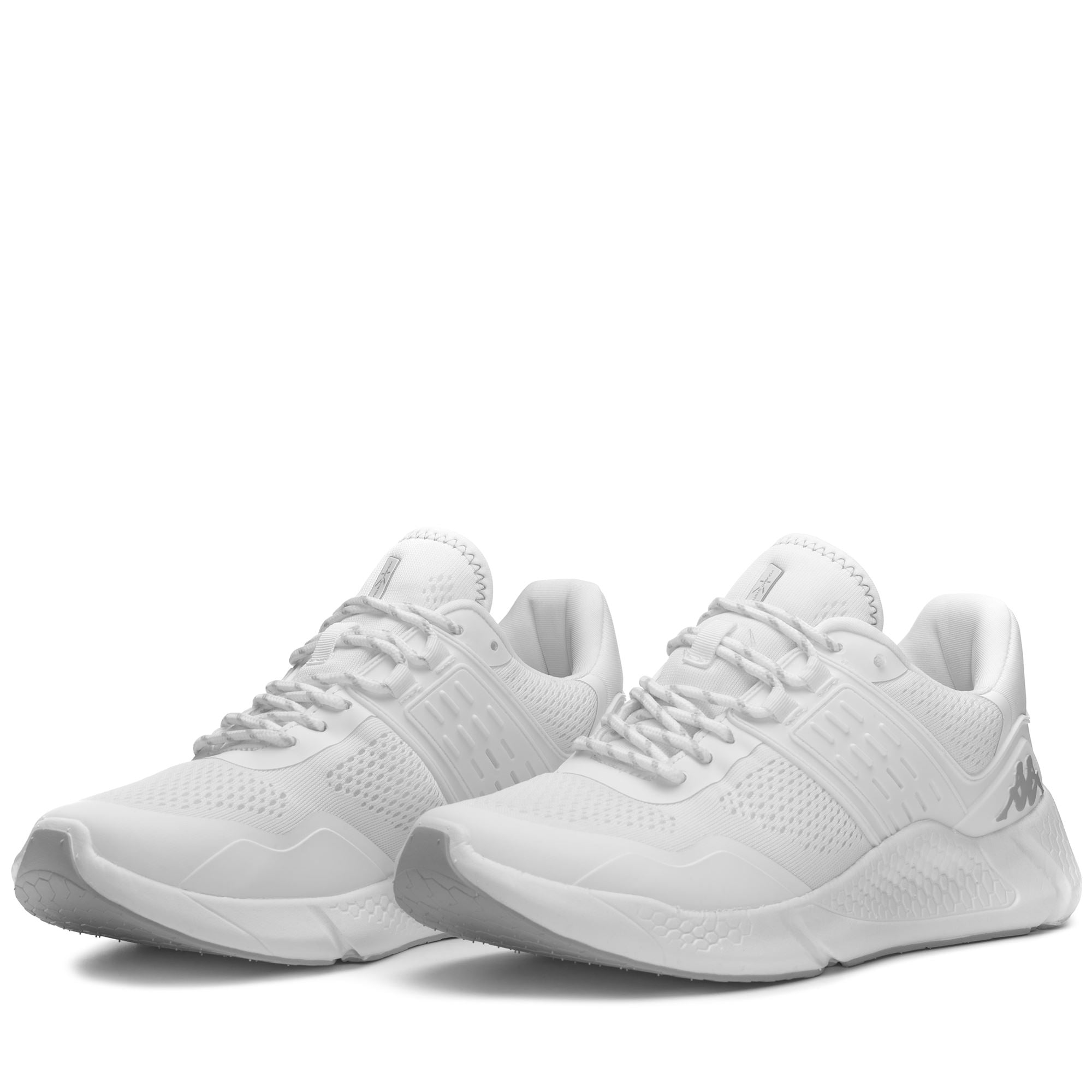 KOMBAT CLEAN - Sport Shoes - Low Cut - Unisex - WHITE